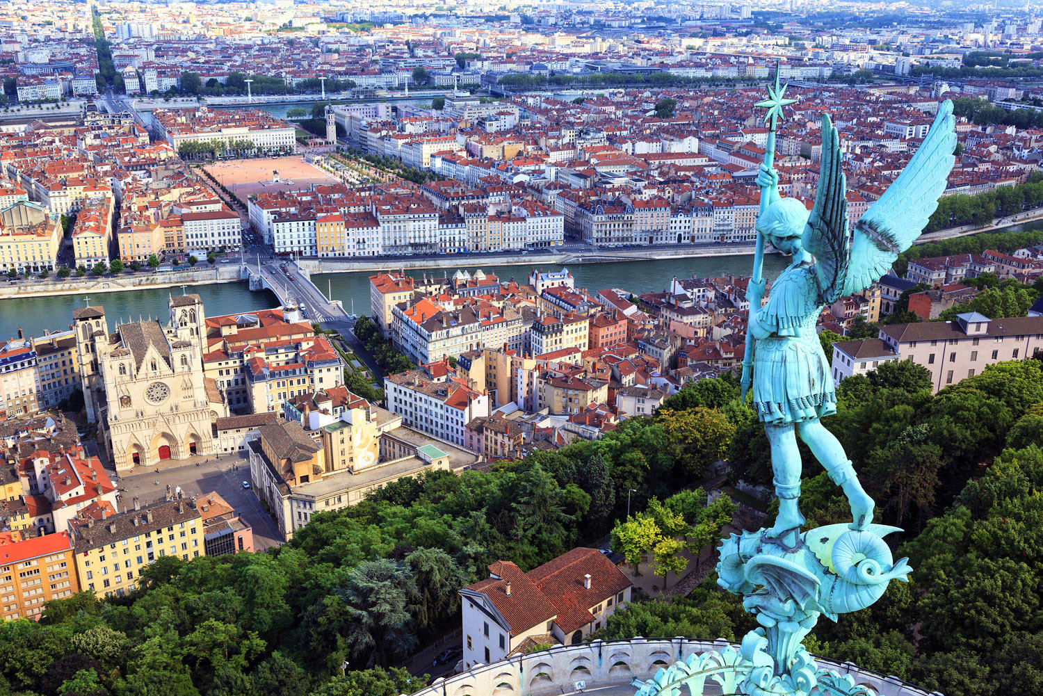 Lione